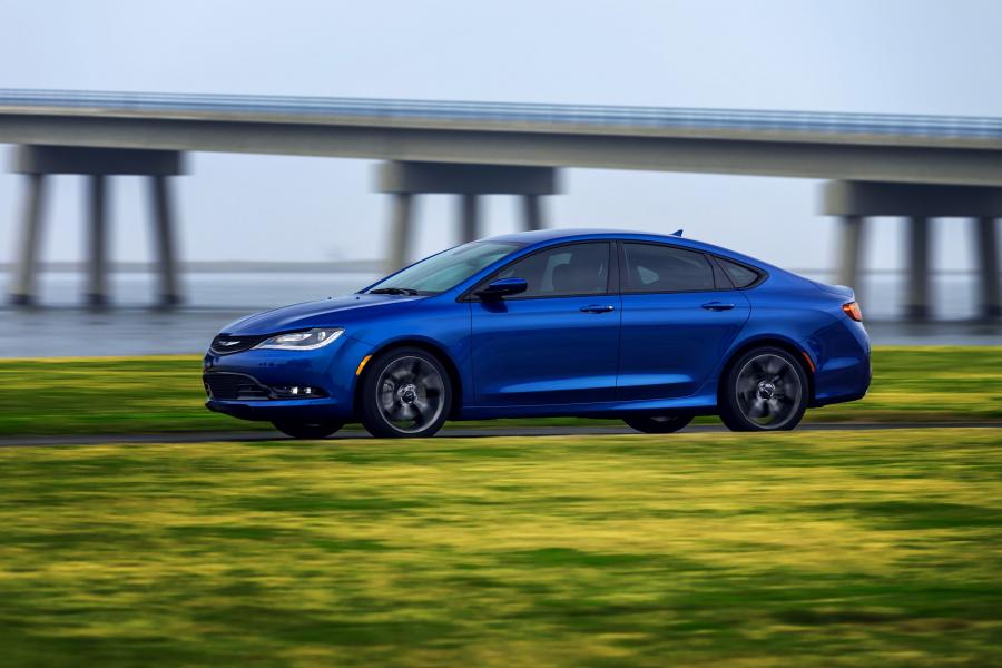  Chrysler 200S AWD (UF) 2014 года  (фото 31 из 46)